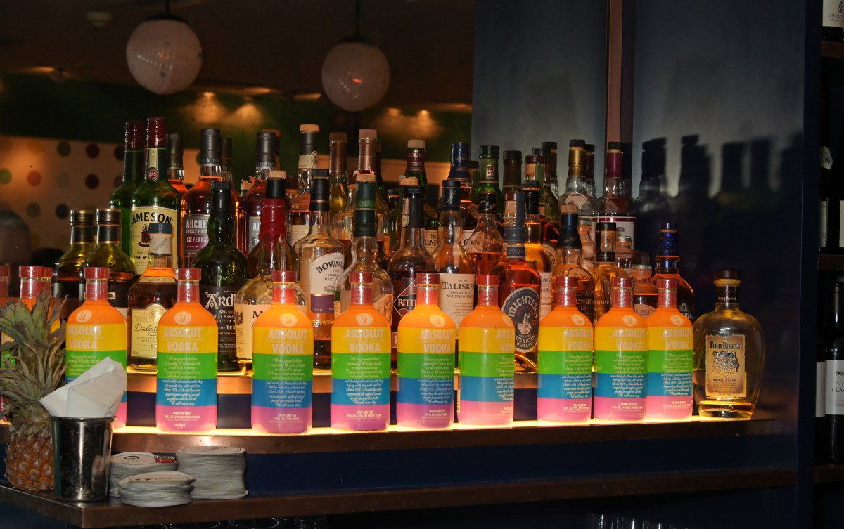 Cocktails And Cocktalk
 Absolut Vodka Launches LoveIsLove Rainbow Bottle Throws