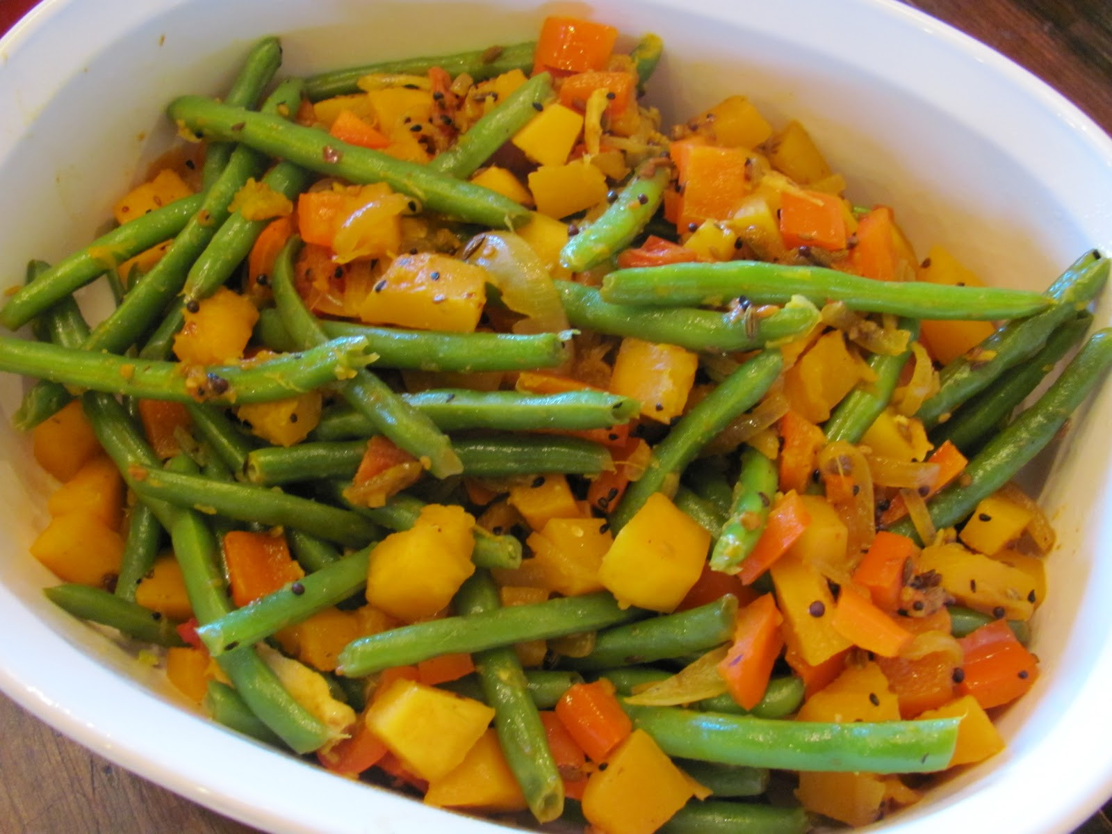 Cold Veggie Side Dishes
 Hot Curries & Cold Beer Holiday Side Festive Green Beans