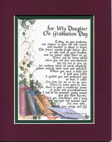 College Graduation Gift Ideas For Daughter
 Top 10 College Graduation Gift Ideas for Girls