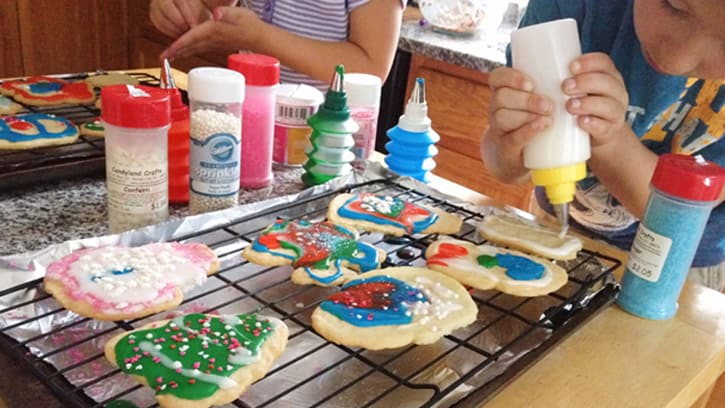 Cookie Decorating Party For Kids
 Cookie Decorating with Kids BettyCrocker