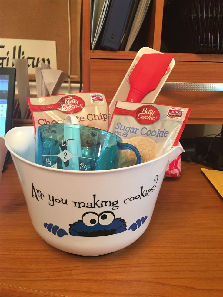 Cookie Gift Basket Ideas
 First layered project Cookie Monster t basket