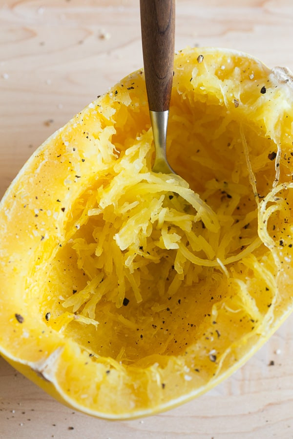 Cooking Spaghetti Squash In Microwave
 How to Cook Spaghetti Squash in the Microwave ready in