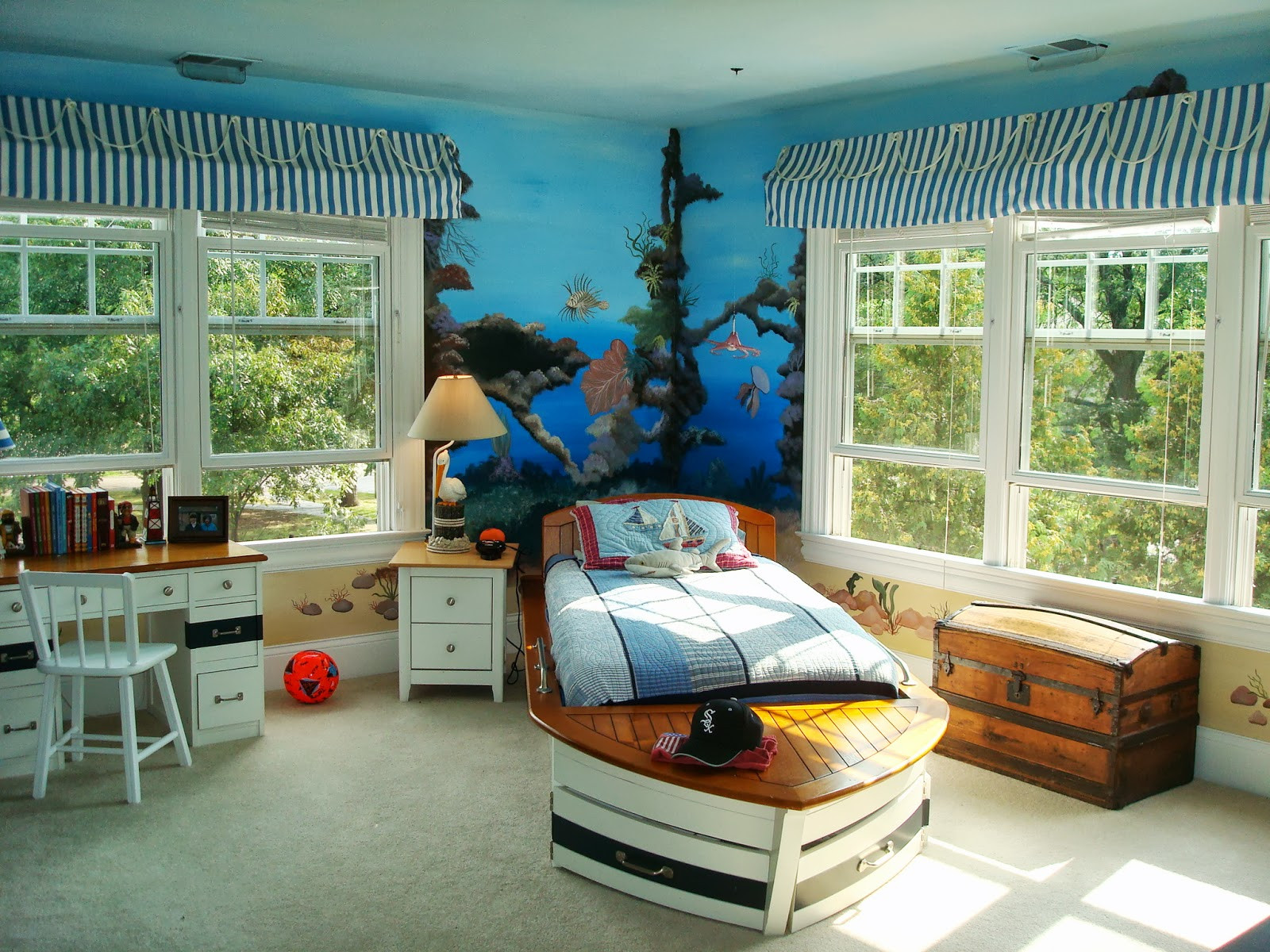 Cool Kids Bedroom Theme Ideas
 10 Ways to Decorate Your Kid’s Bedroom
