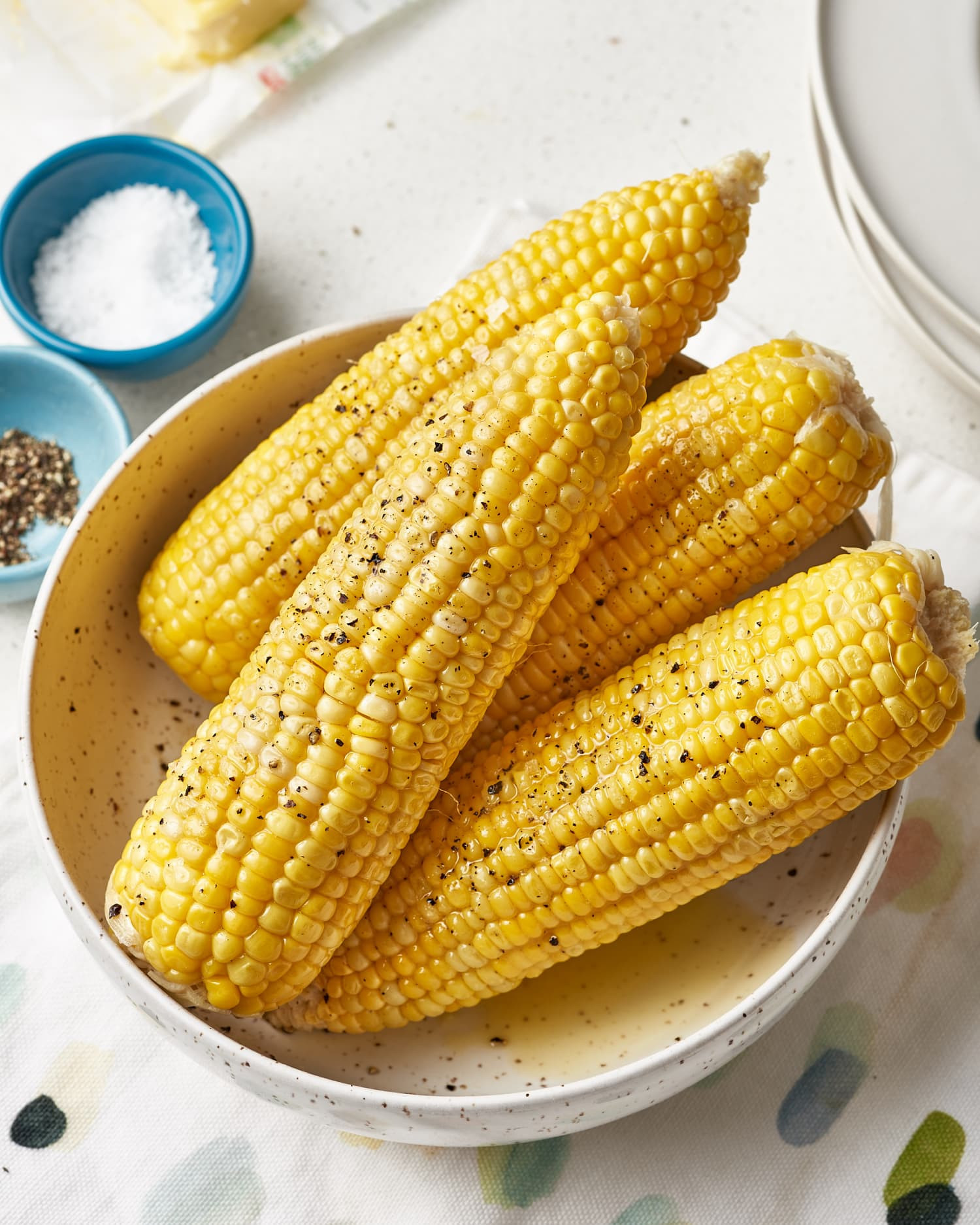 Corn On Cob In Microwave
 How To Cook Corn on the Cob