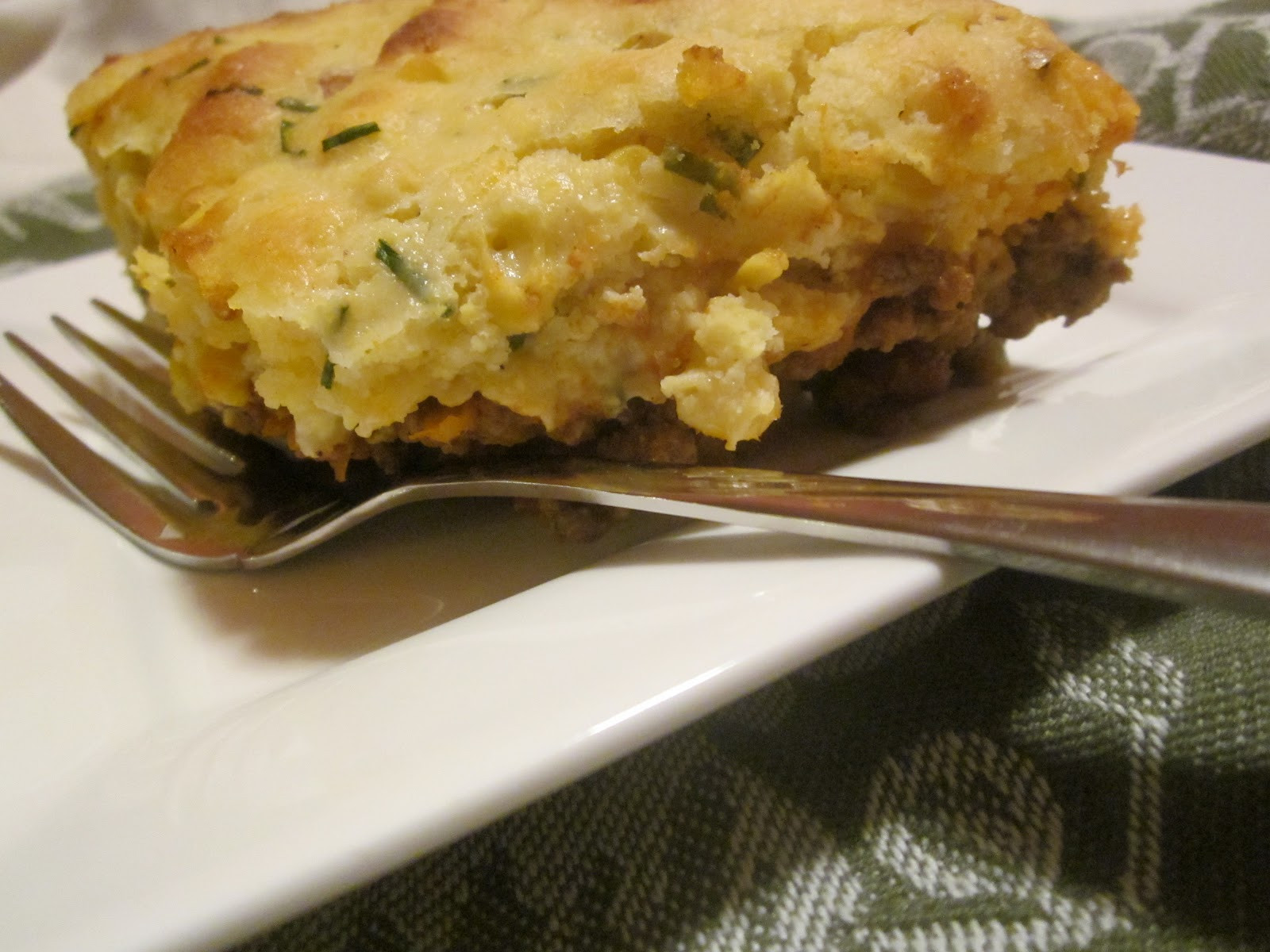 Cornbread Topped Casserole
 Hungry Couple Beef Casserole with Cheesy Cornbread Topping