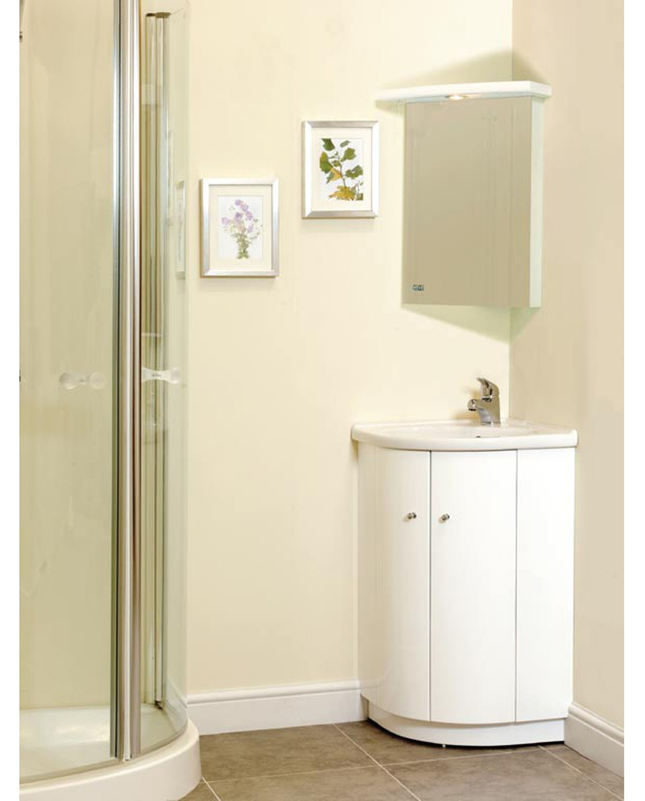 Corner Bathroom Mirror
 Corner Vanity Set – Solution for Small Space – HomesFeed