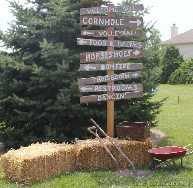 Country Chic Graduation Party Ideas
 Parents of a Dozen Throwing a Party Country Style Part 2