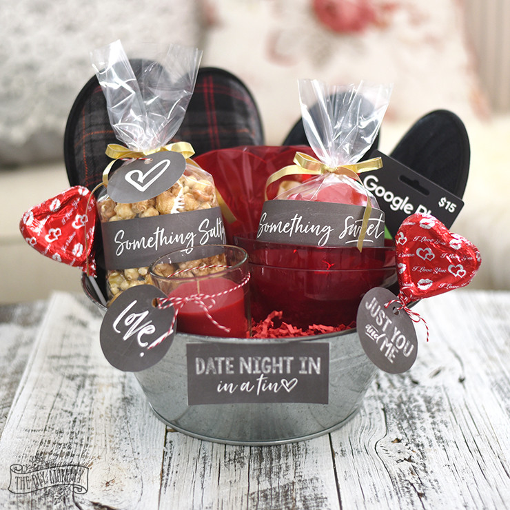 Couples Gift Ideas For Valentines
 Valentine s Day Date Night In Gift Basket Idea 24 More