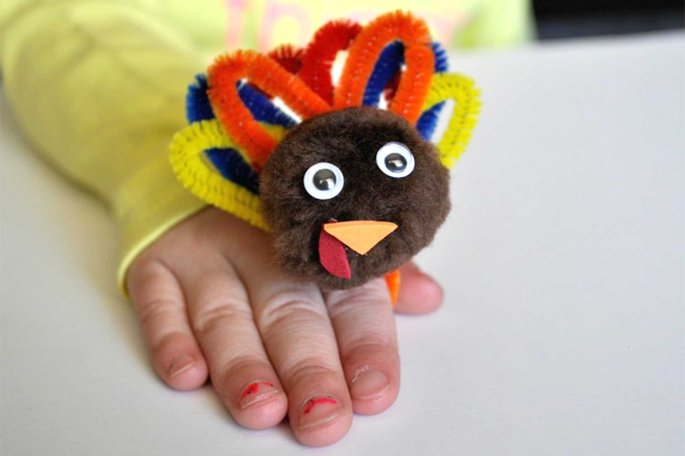 Crafting With Kids
 Fun Thanksgiving Crafts for Kids