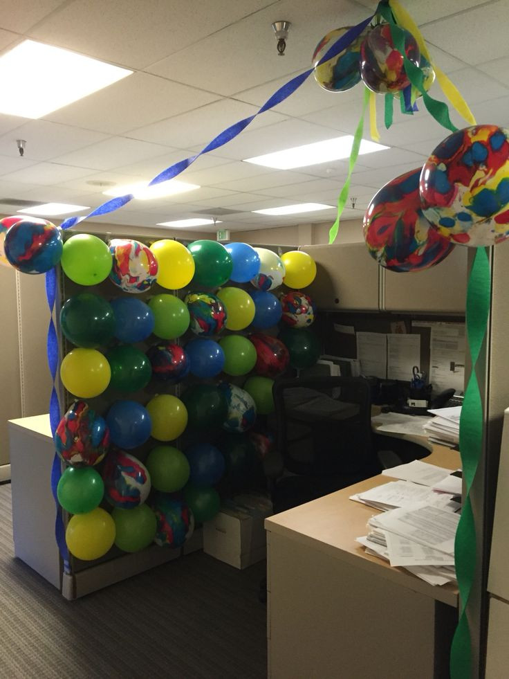 Cubicle Birthday Decorations
 58 best Birthday Cubicle Decorations images on Pinterest