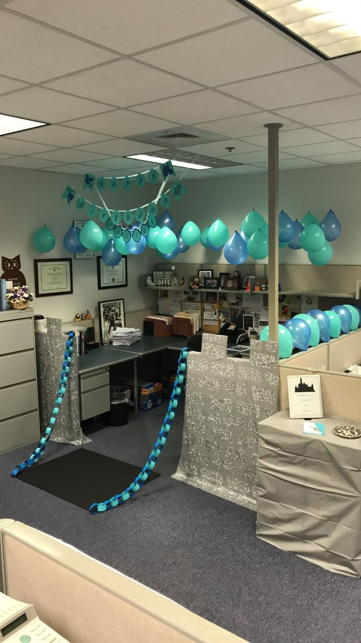 Cubicle Birthday Decorations
 73 best Corp Parties images on Pinterest