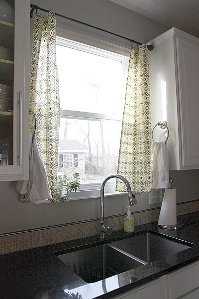 Curtain Kitchen Window
 Curtain Call