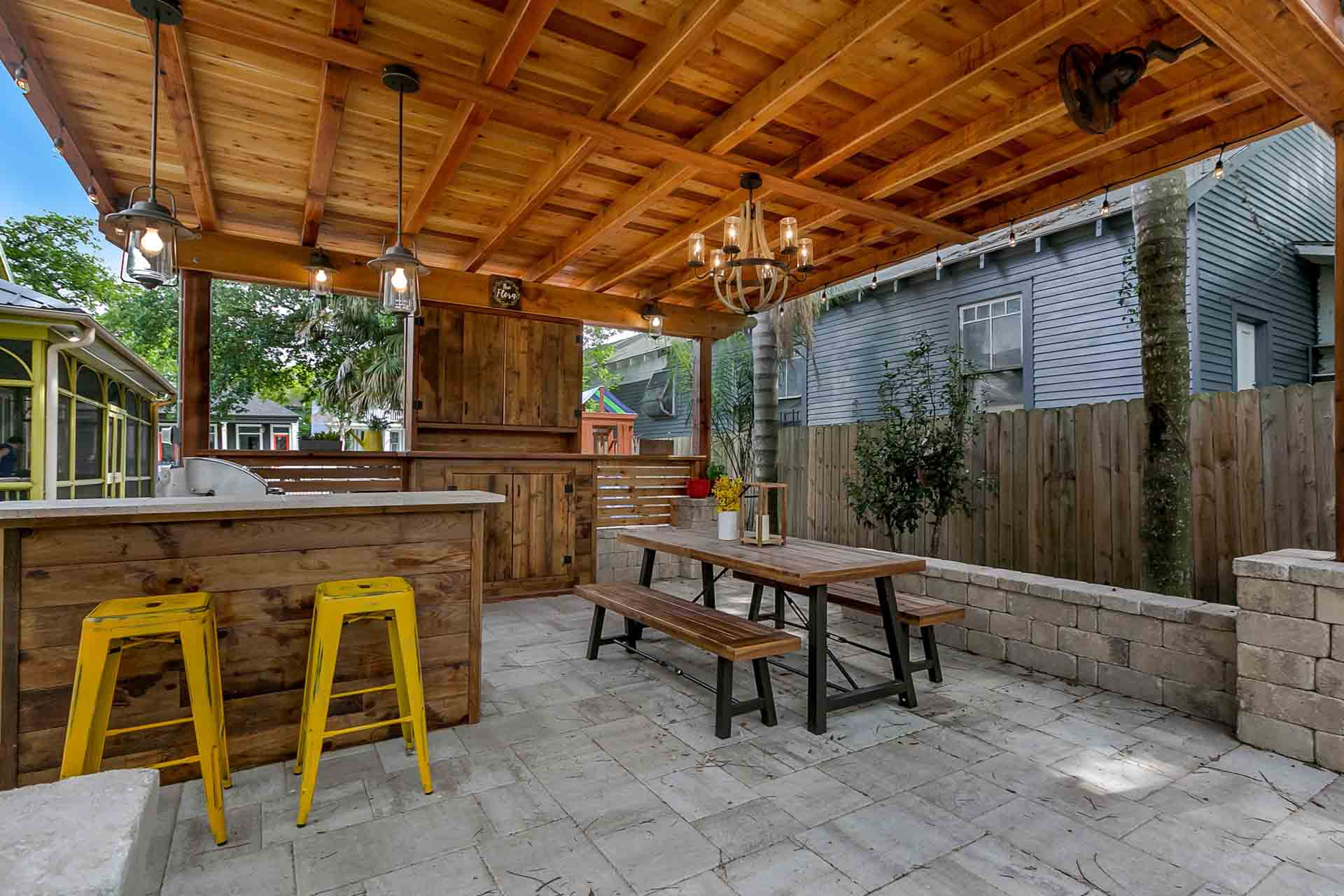 Custom Outdoor Kitchens
 New Orleans Outdoor Kitchens Contractor