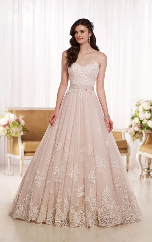 Custom Wedding Dress
 Lace on Tulle Designer Wedding Dress