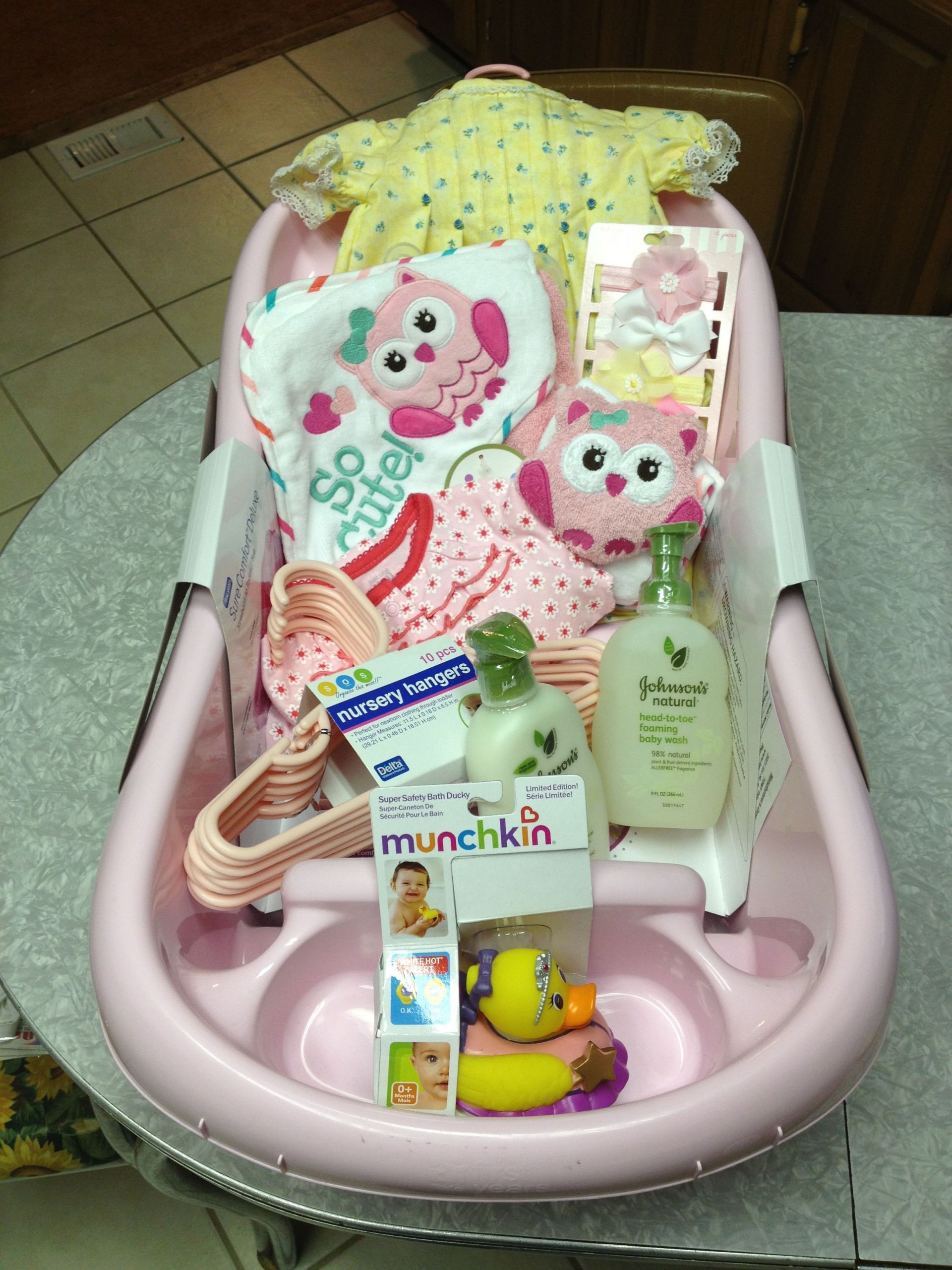Cute Baby Shower Gift Basket Ideas
 Baby girl bathtub t basket