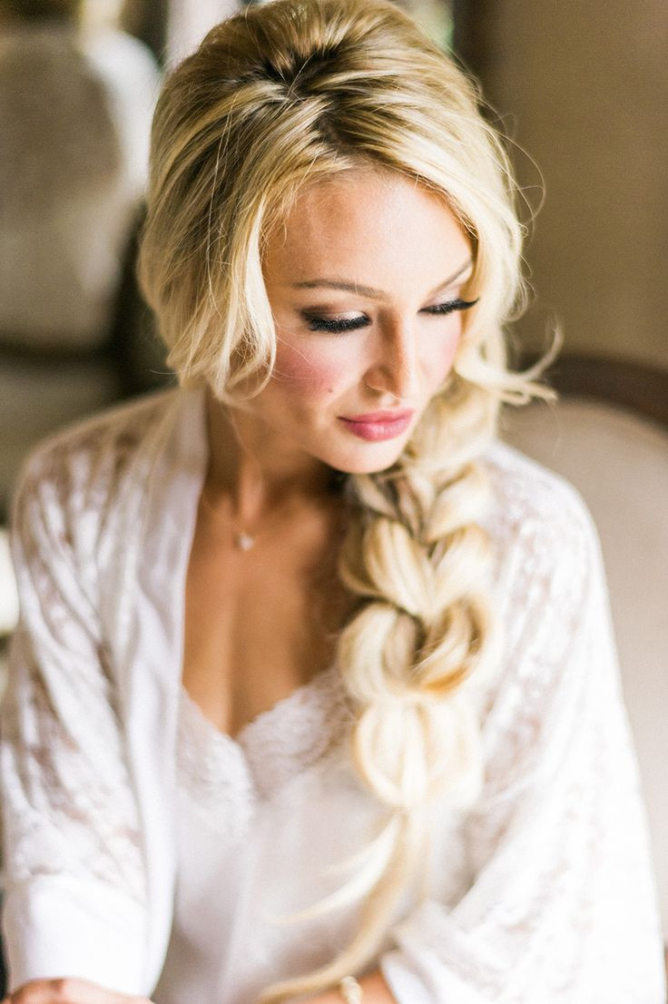 Cute Country Hairstyles
 Glamorous Hill Country Wedding