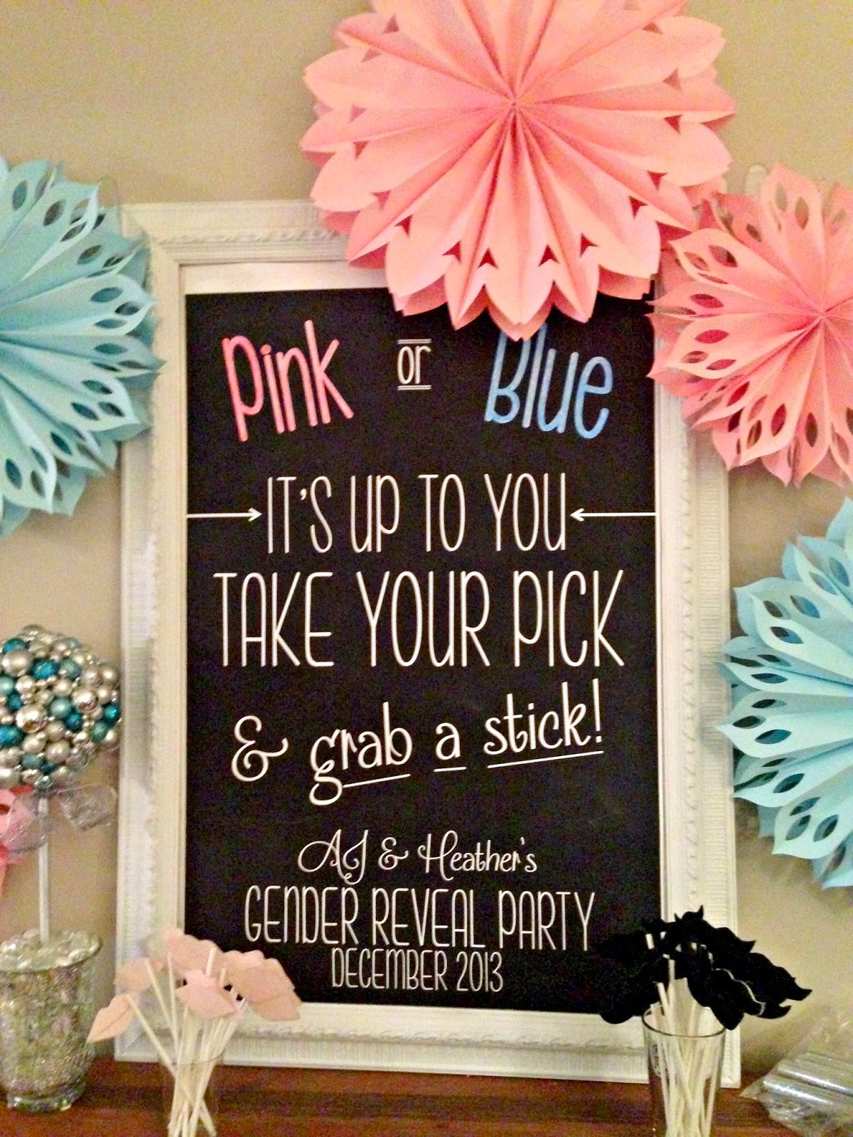 Cute Ideas For Baby Gender Reveal Party
 It s a pretty Prins life Gender Reveal Party