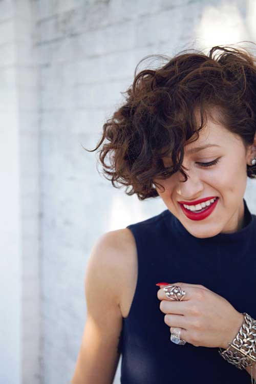 Cute Short Haircuts For Curly Hair
 Hairstyles for Short Curly Hair