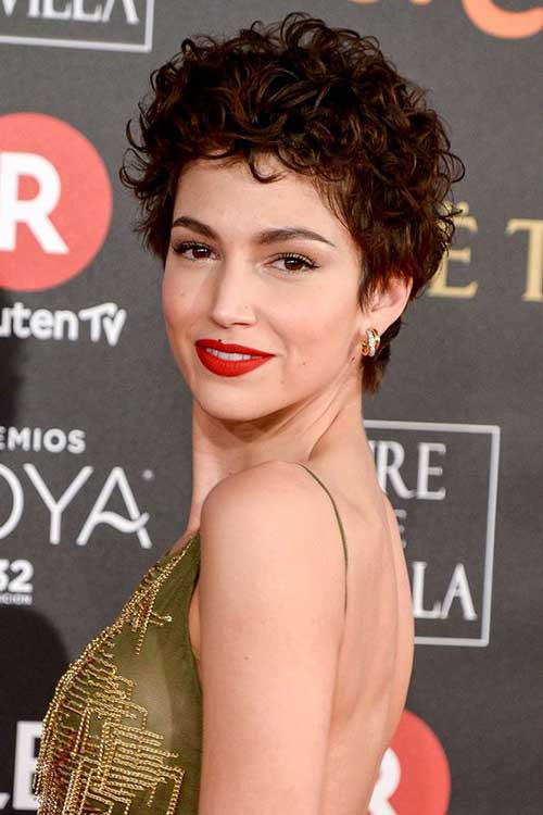 Cute Short Haircuts For Curly Hair
 Cute Curly Short Hairstyles for La s crazyforus