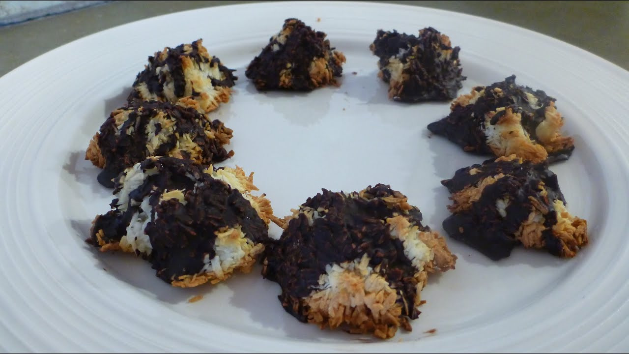 Dairy Free Macaroons
 Coconut macaroons low carb dairy free