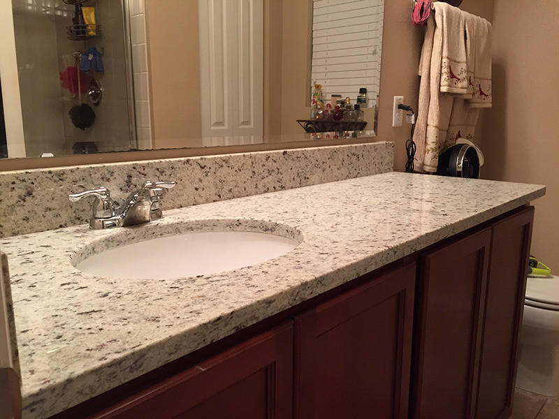 Dallas White Granite Kitchen
 Branco Dallas Granite Countertops Installation Kitchen