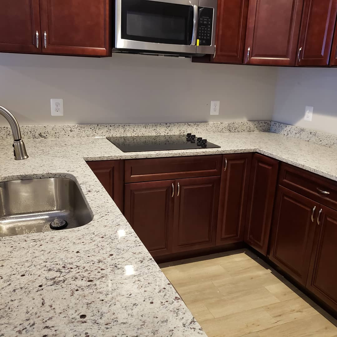 Dallas White Granite Kitchen
 Dallas White Cherry Cabinets Granite System Kitchen