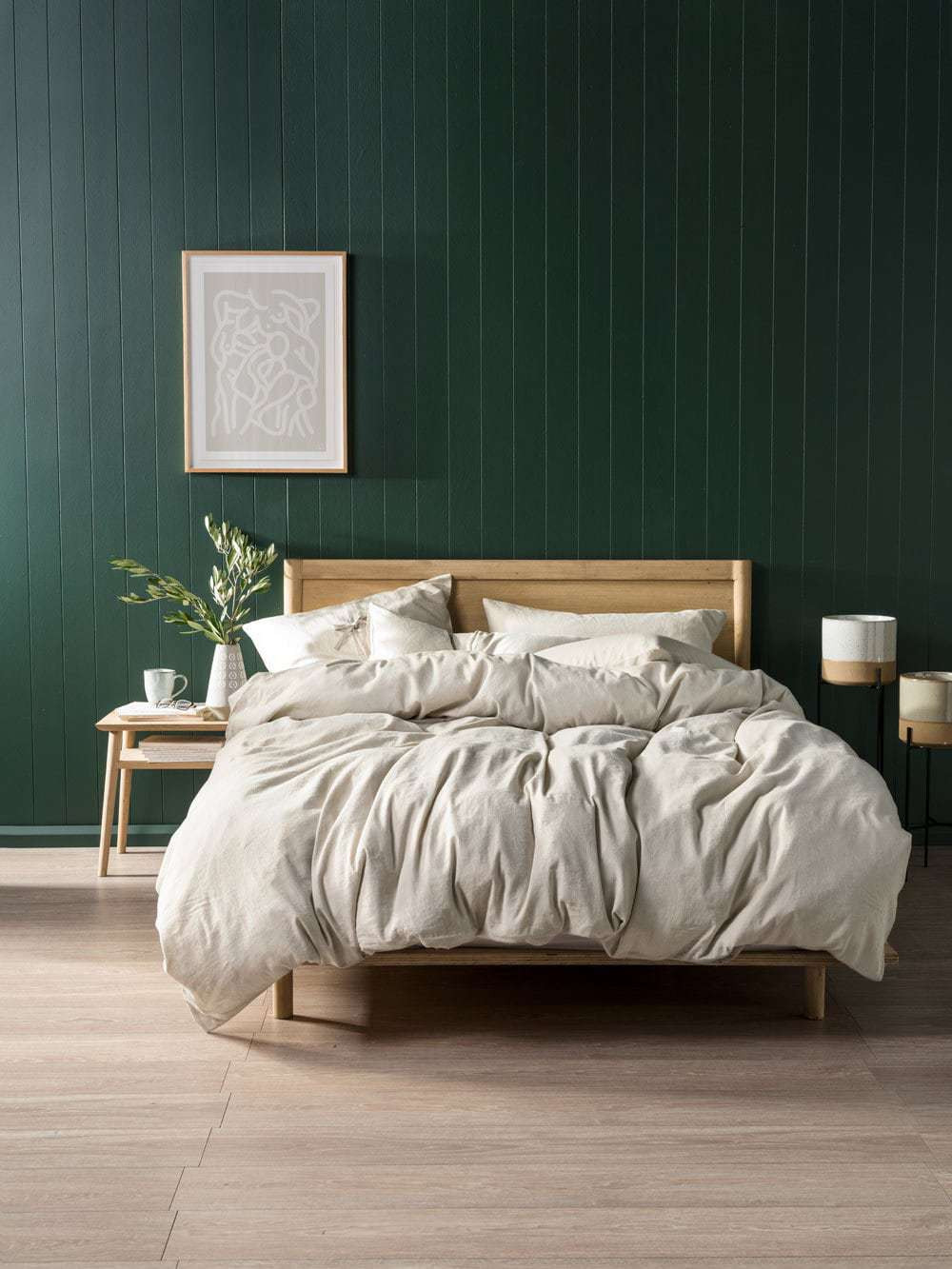 Dark Green Bedroom Walls
 8 Best Calming Bedroom Colour Schemes TLC Interiors
