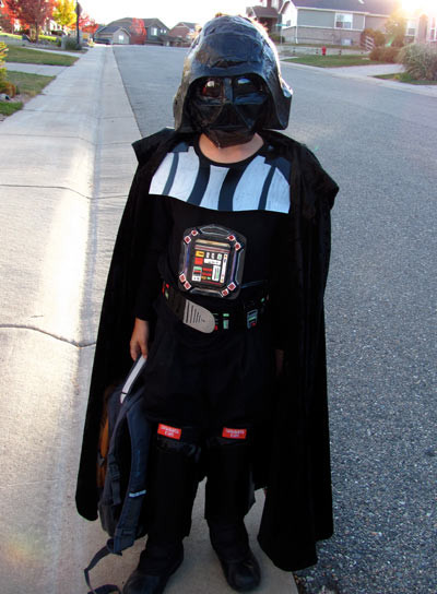 Darth Vader Costume DIY
 9 Handmade Children s Star Wars Costumes Dollar Store Crafts