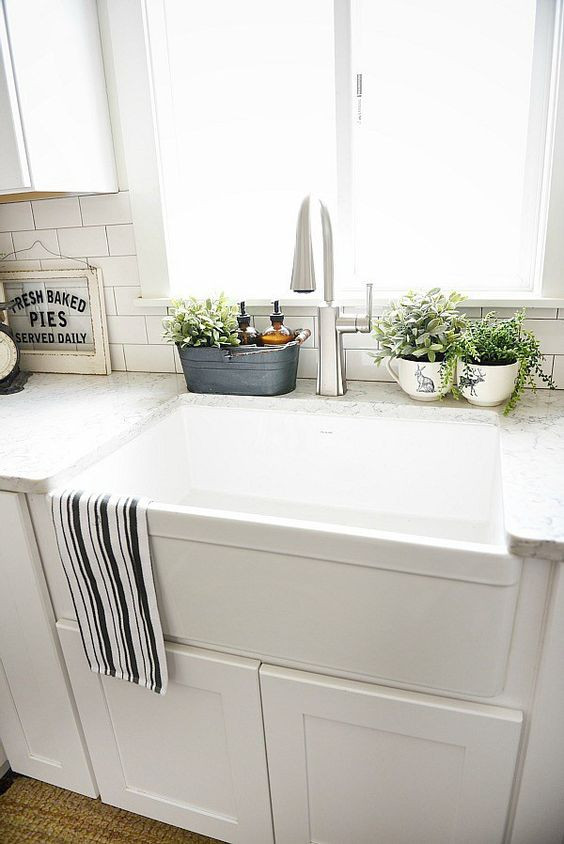 Decorate Kitchen Countertop
 10 Ways to Style Your Kitchen Counter Like a Pro Decoholic