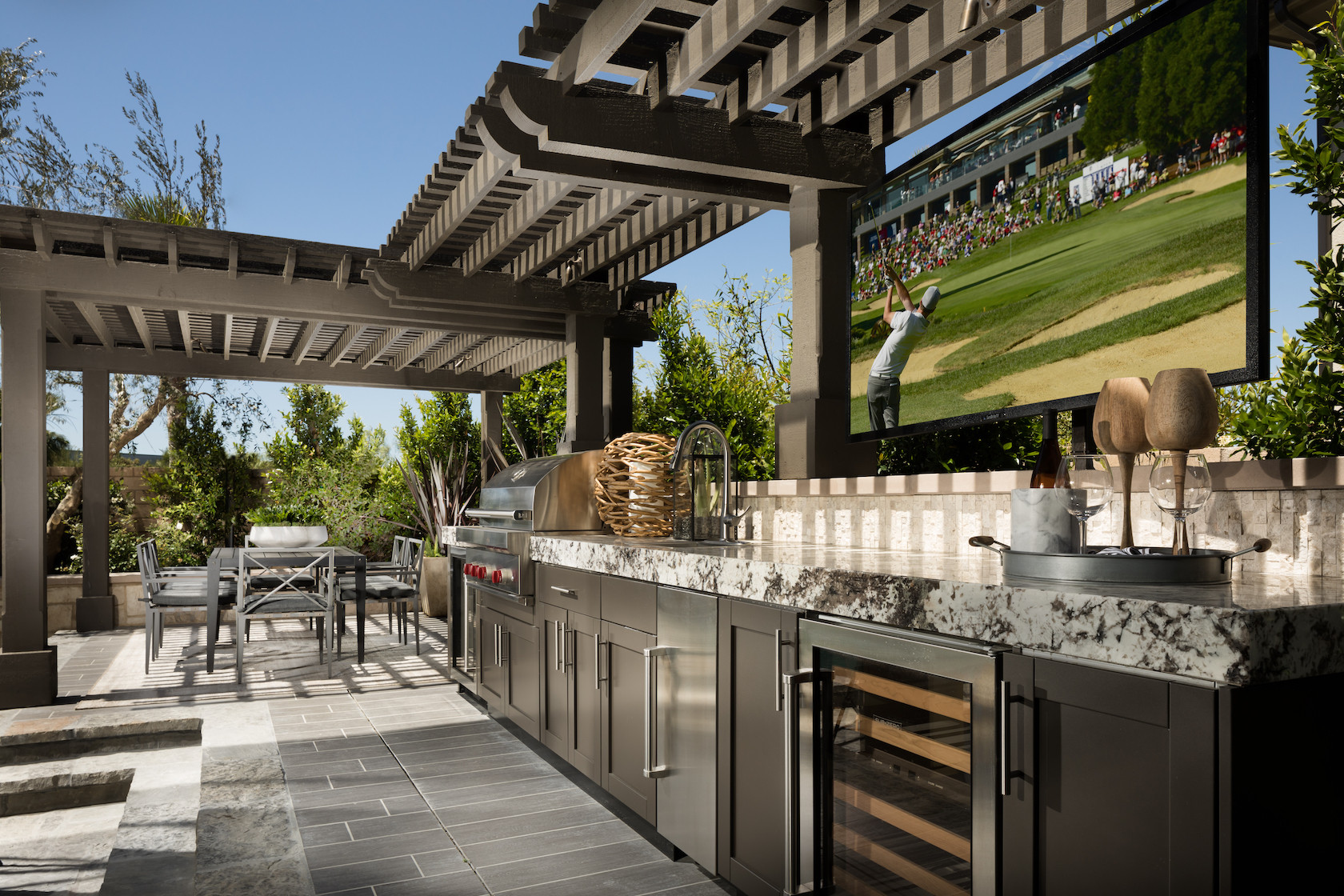 Design Outdoor Kitchen
 Dream Designs & Ideas For Your Outdoor Kitchen