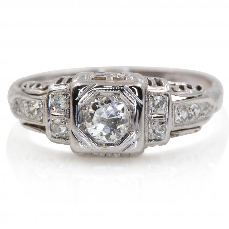 Diamond Engagement Ring History
 ANTIQUE DIAMOND ENGAGEMENT RING WITH A LOVELY HISTORY