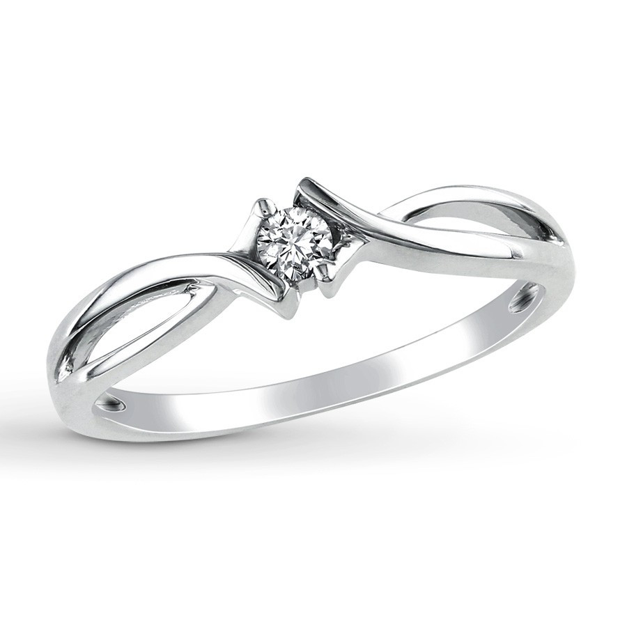 Diamond Infinity Engagement Ring
 Perfect Round Diamond Infinity Solitaire Engagement Ring