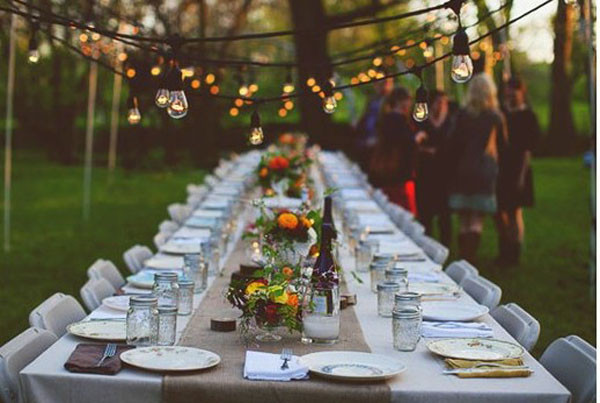 Dinner Party Decorating Ideas On A Budget
 Sweet and Fun Engagement Party Ideas Random Talks