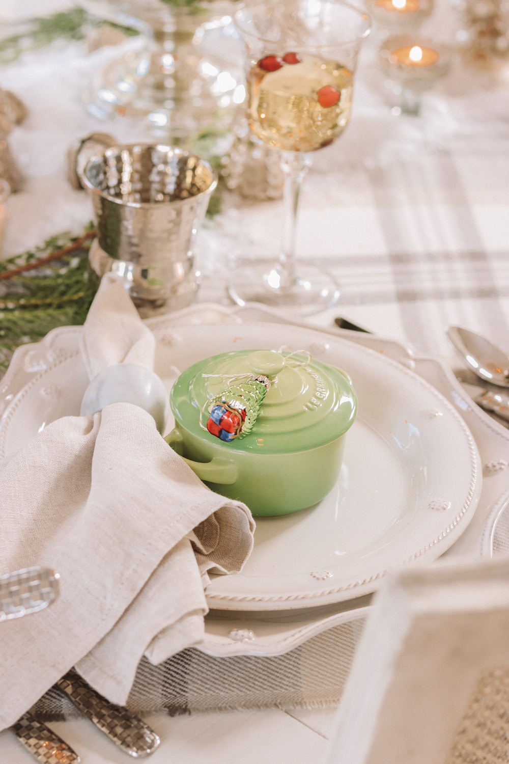 Dinner Party Gifts Ideas
 Christmas Dinner Party and Cookware Gift Ideas