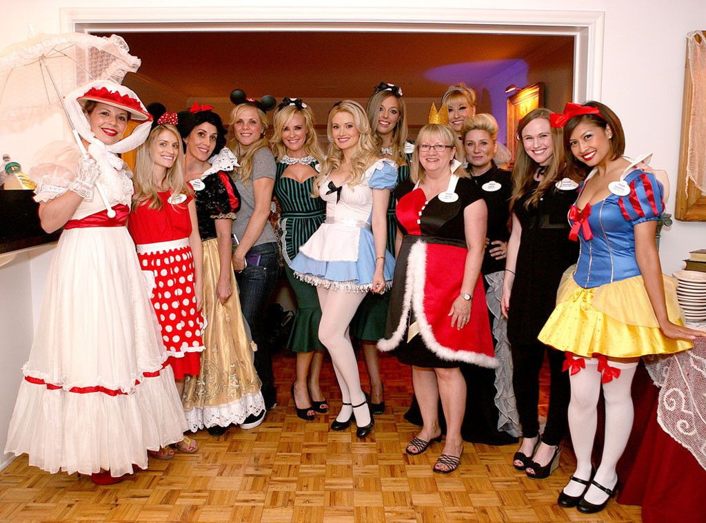 Disney Themed Bachelorette Party Ideas
 Holly Madison Enjoys Disney Themed Bachelorette Party