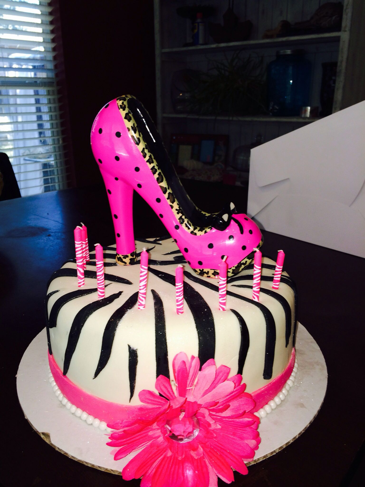 Diva Birthday Cakes
 Diva cake