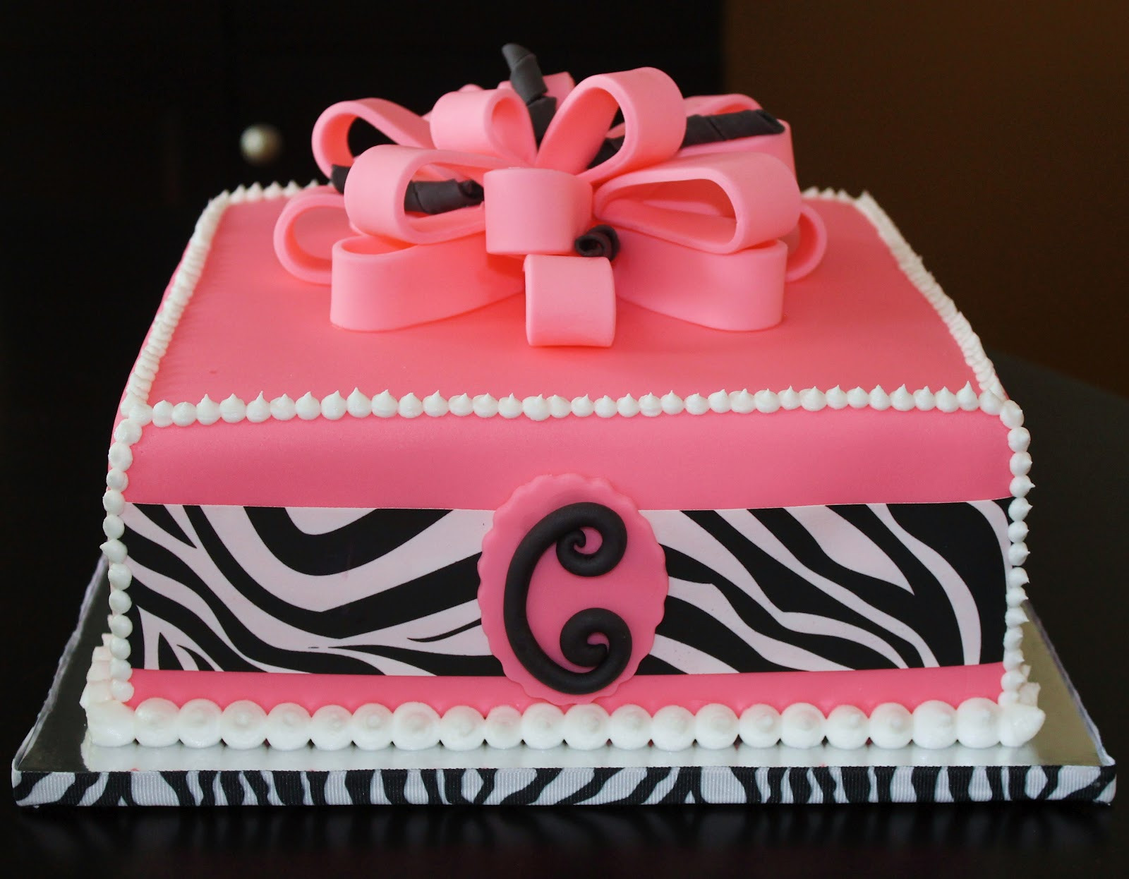 Diva Birthday Cakes
 Creative Cakes by Lynn Diva Cake