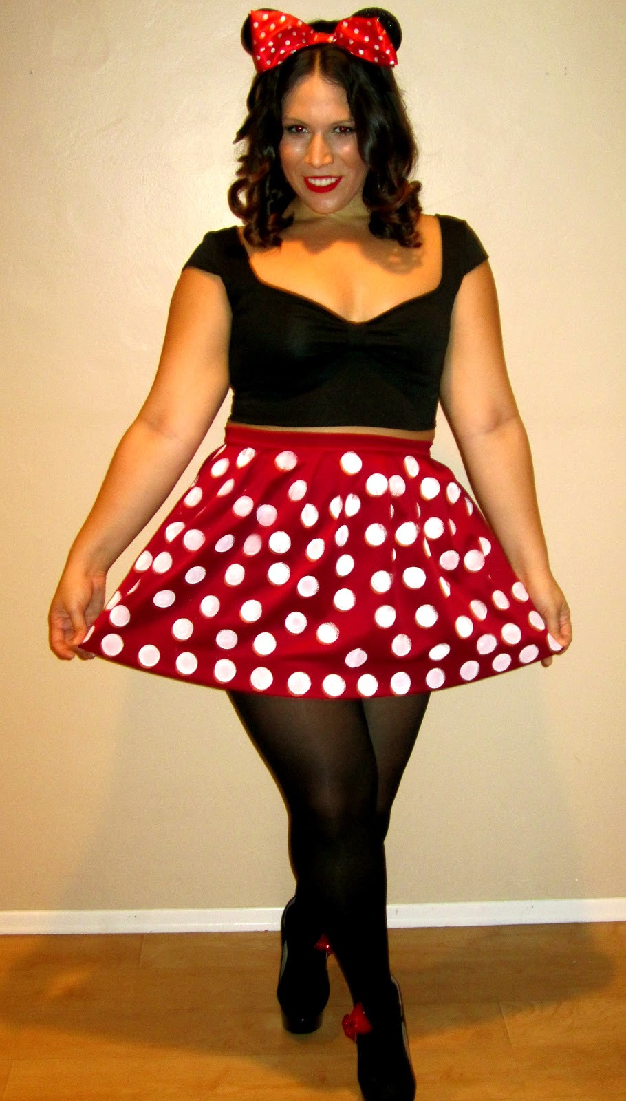 DIY Adult Minnie Mouse Costume
 So Happy I Could DIY Disney Darling