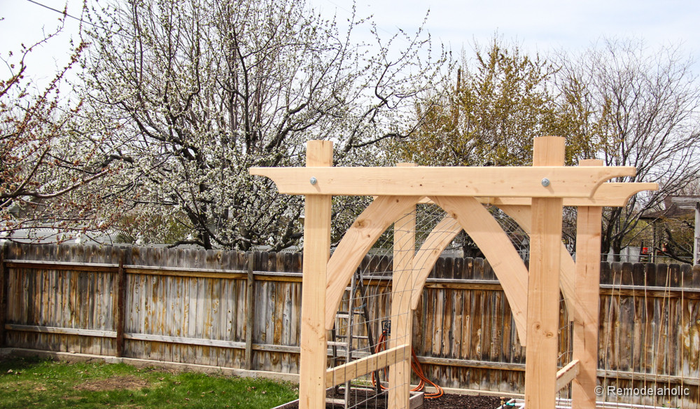 DIY Arbor Plans
 Ve able Garden Arbor DIY Plans