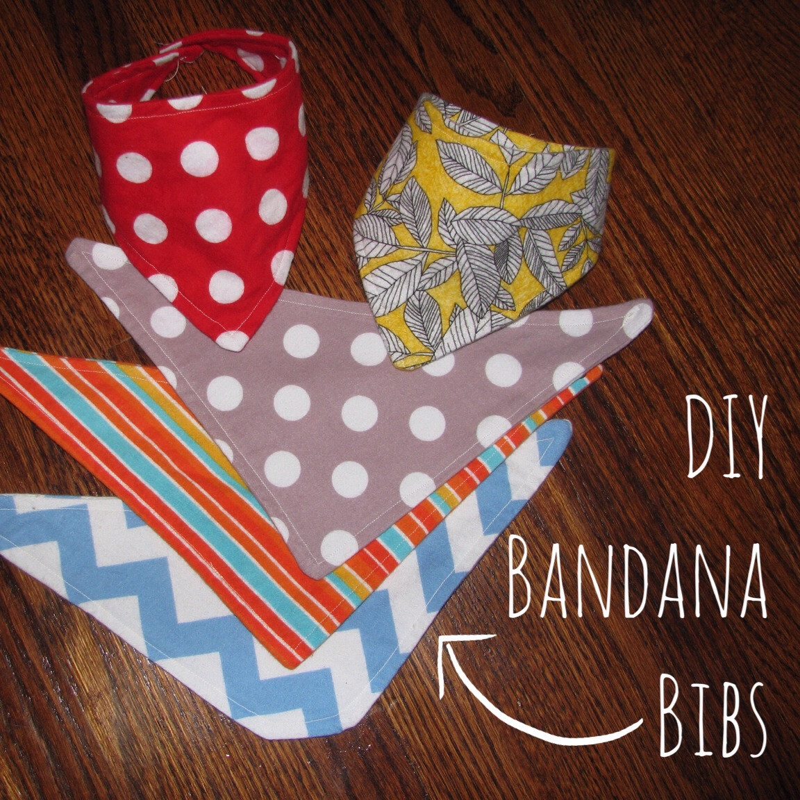 DIY Baby Bandana Bib
 DIY Bandana Bibs