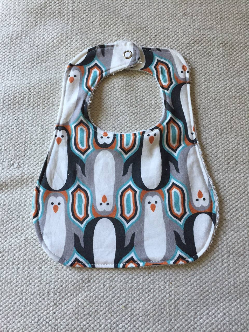 DIY Baby Bib Pattern
 Baby Bib Pattern and Step by Step Tutorial – Mary Martha Mama