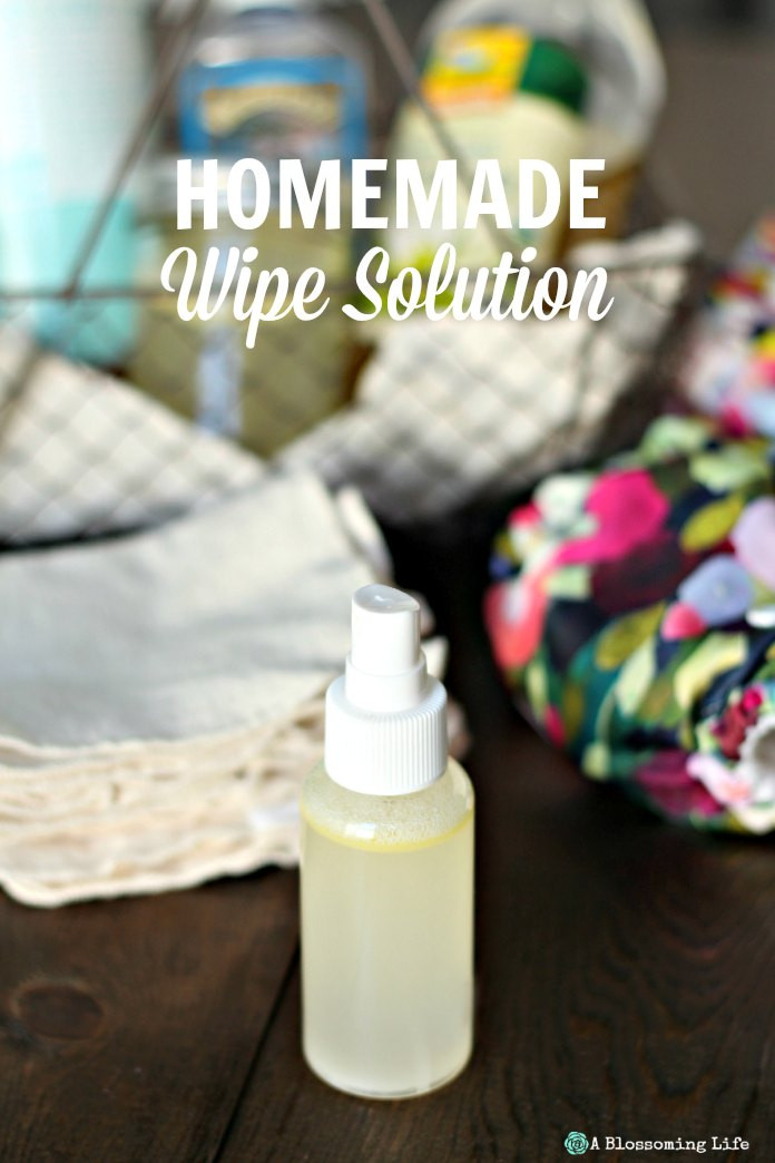 Diy Baby Wipe Solution
 Homemade Baby Wipes For Reuseable Disposable Wipes A
