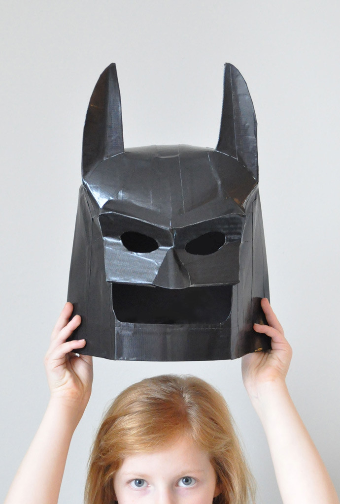 DIY Batman Mask
 DIY LEGO Batman Mask