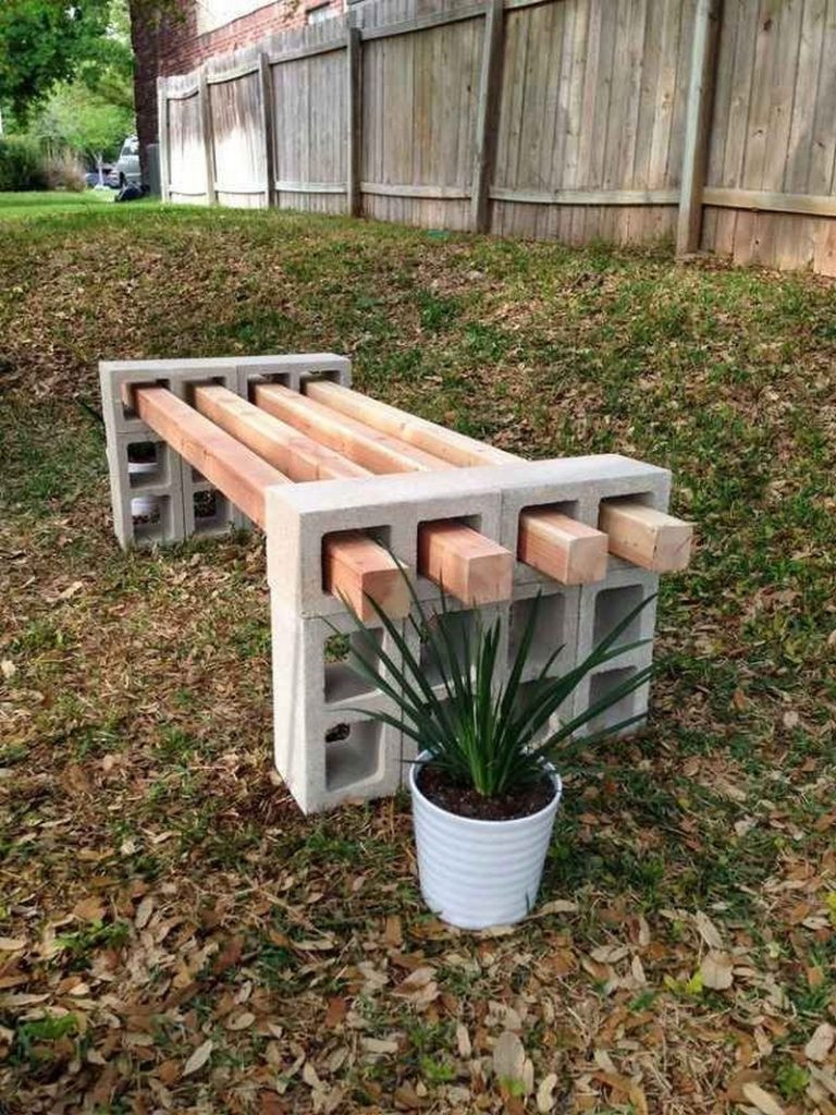 DIY Bench Outdoor
 DIY Cinder Block Outdoor Bench