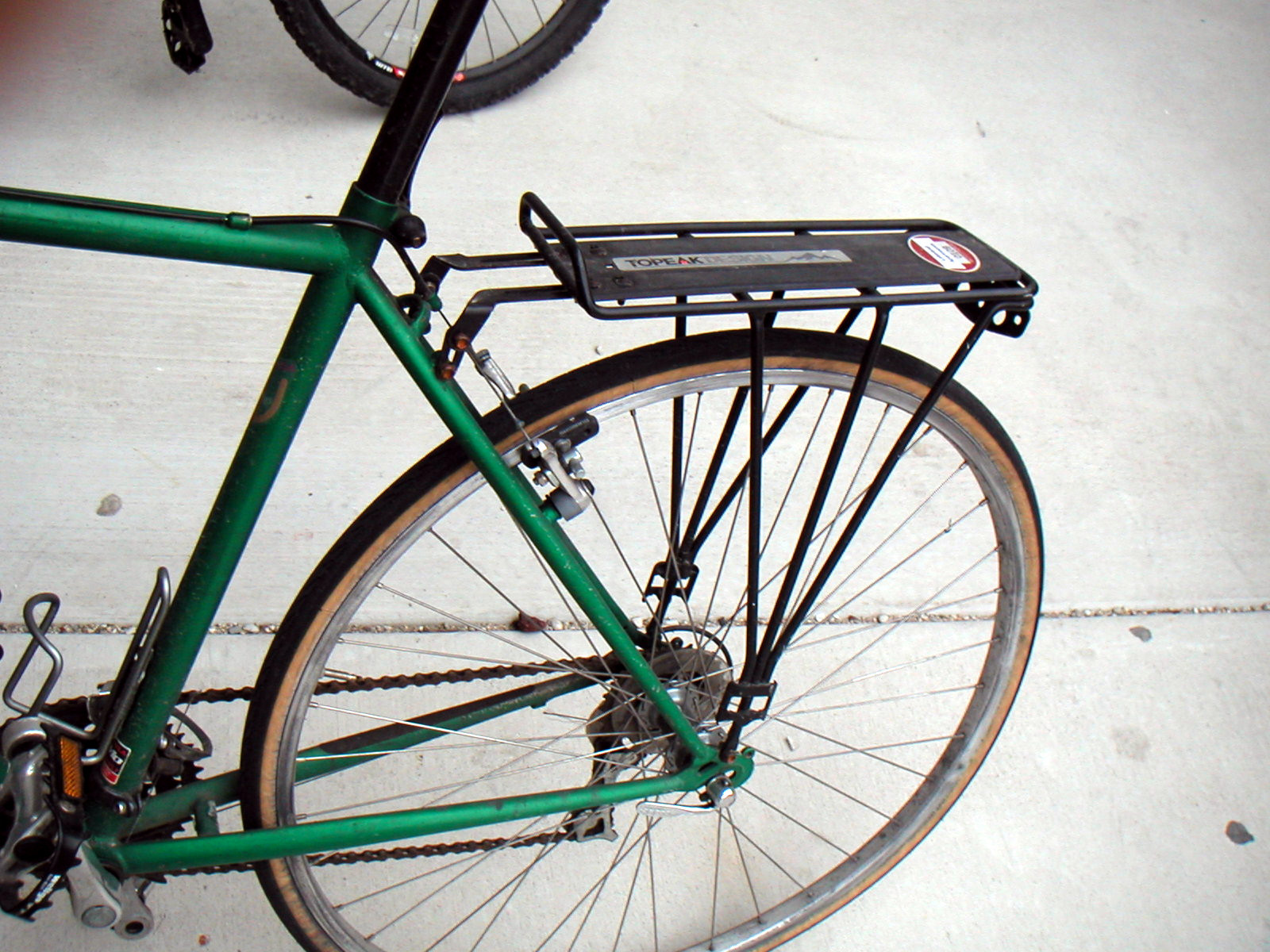 DIY Bicycle Rear Rack
 Fabricaciop Rear Bike Rack Basket