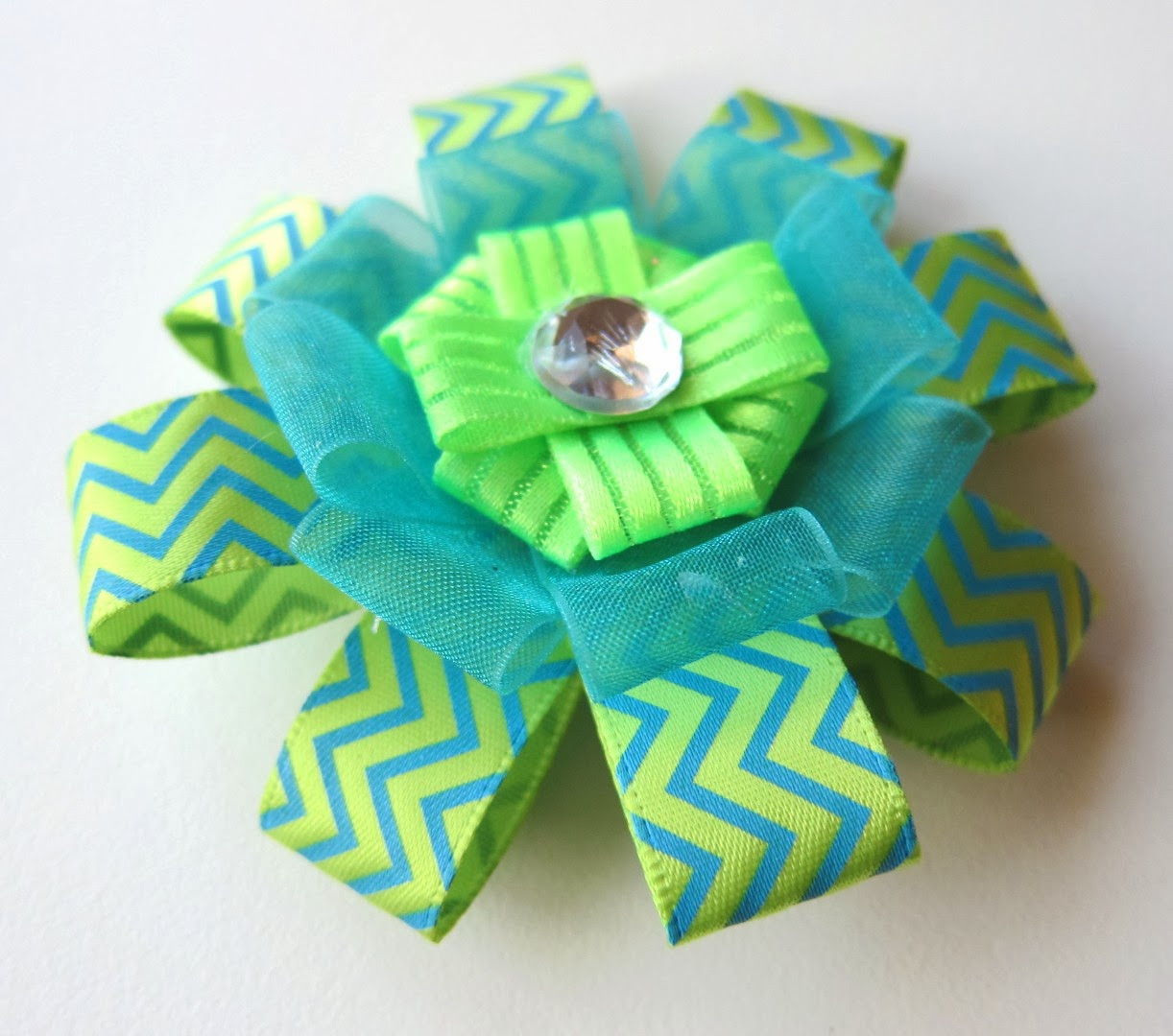 DIY Big Hair Bow
 Hair Bows on Etsy