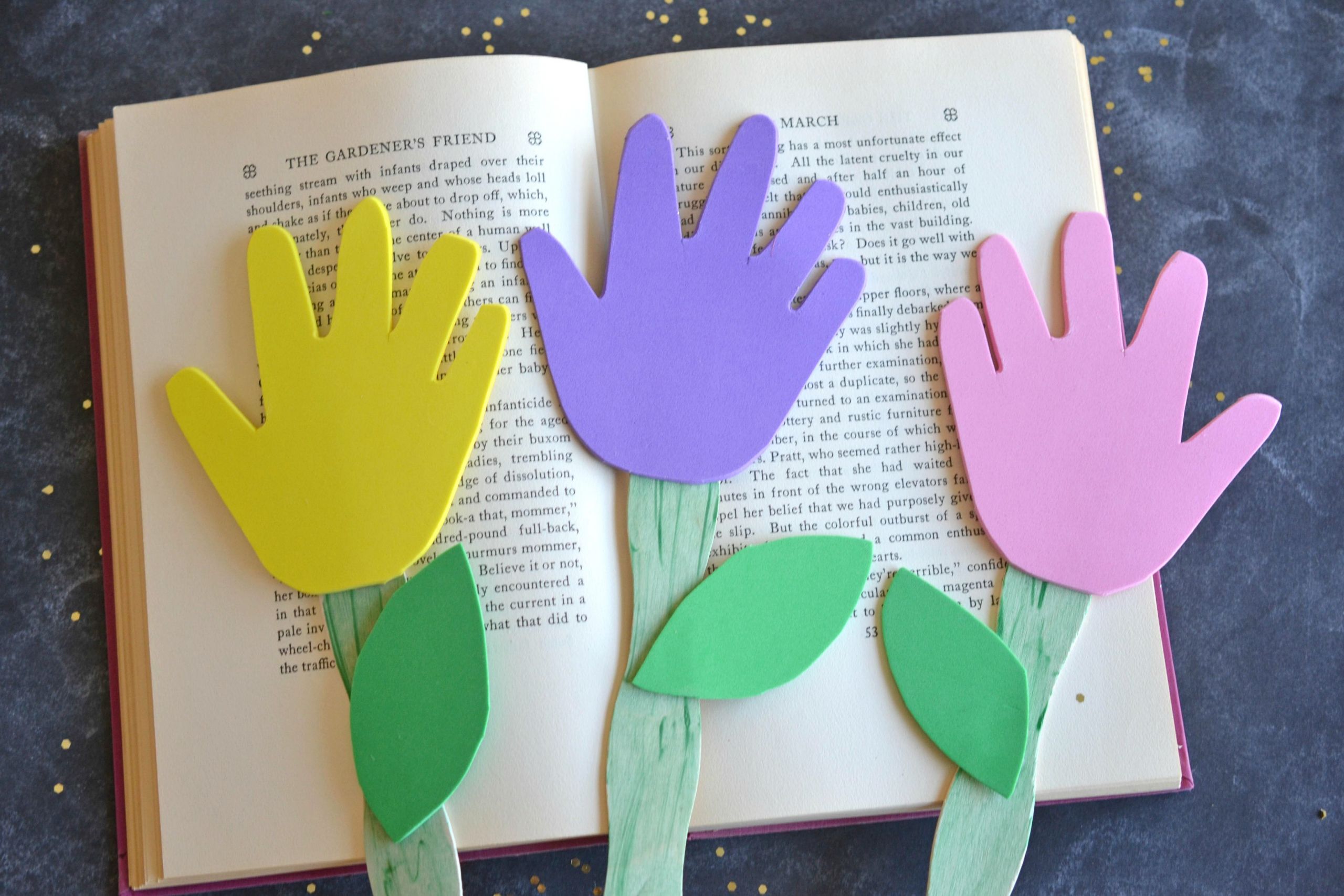Diy Bookmarks For Kids
 DIY Bookmarks for Kids with Handprint Flowers Darice