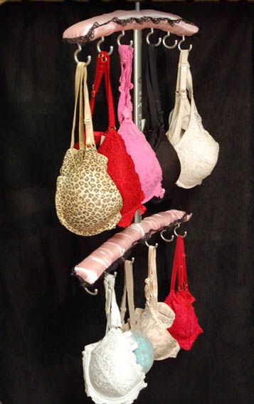 DIY Bra Organizer
 15 DIY Hanger Projects to Make Right Now