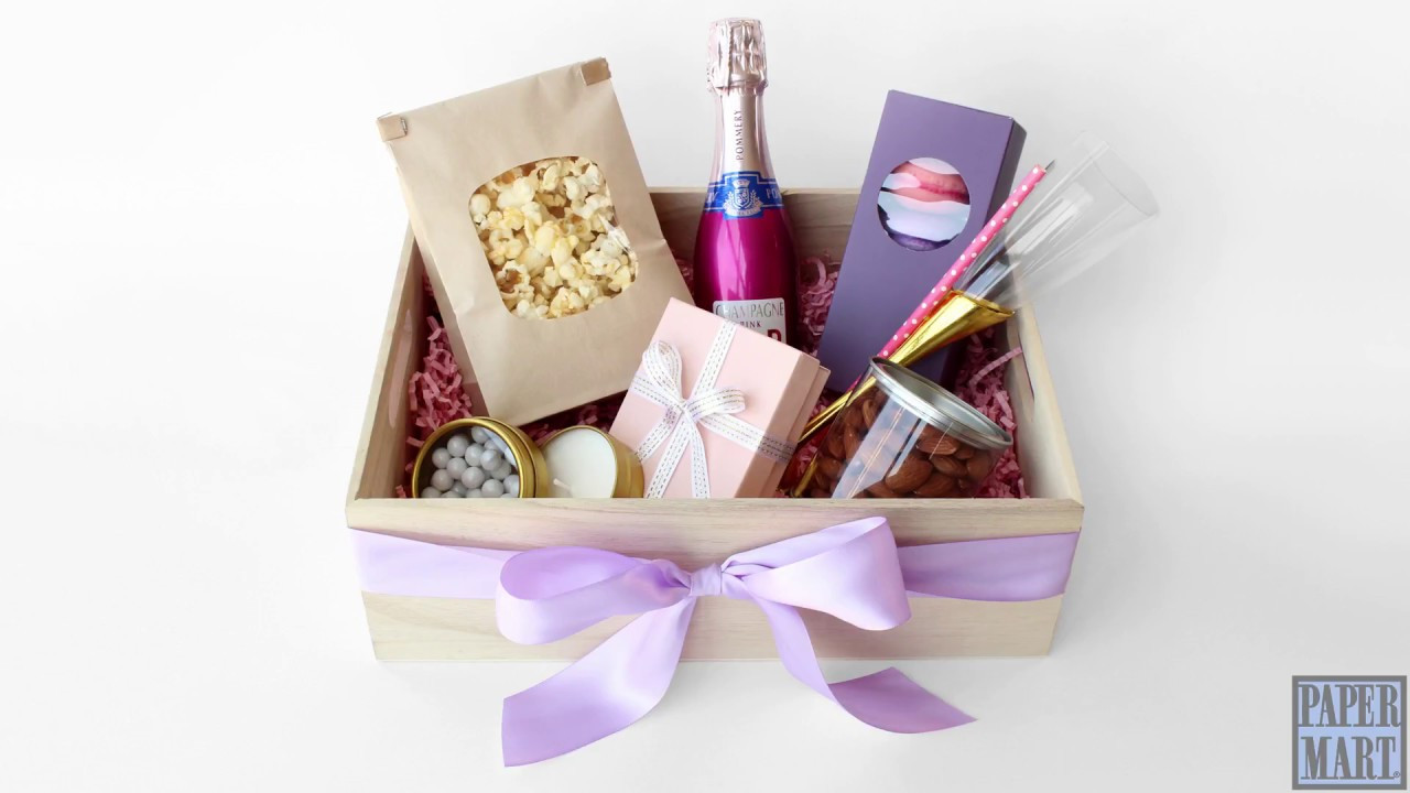 DIY Bridesmaid Box
 DIY Bridesmaid Gift Box