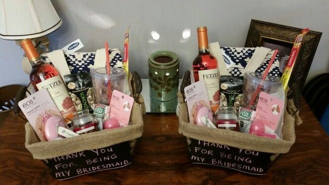 DIY Bridesmaid Gifts Ideas
 Love this idea for a DIY Bridesmaid t basket